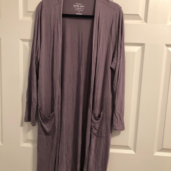 Torrid - Picture 1 of 2